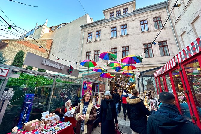 Private Budapest Street Art Tour with Local Expert - Comfort, timing, and what to wear