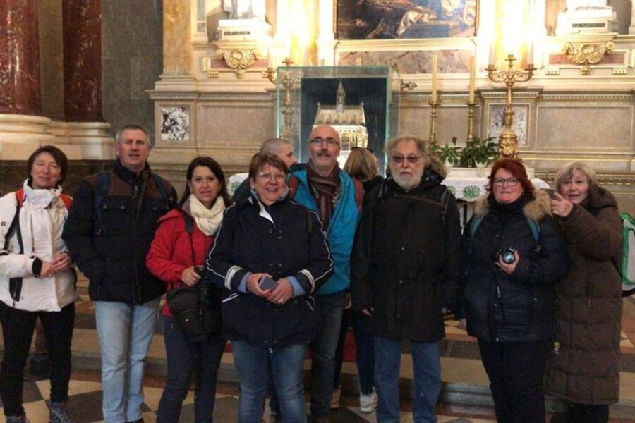 Private Custom Tour with Local Guide Budapest - What you can see on a two-hour walk