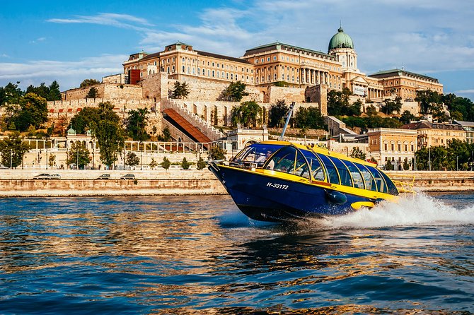 Private Danube Sightseeing Cruise in Budapest - Why a short Danube cruise works in Budapest