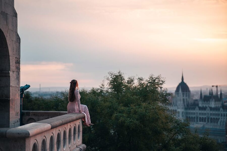 Private photography photo session at Fisherman Bastion - The photographer’s style and personal direction