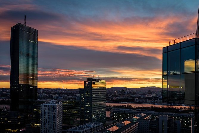 Private Scenic Transfer from Budapest to Vienna with 4h of Sightseeing - Why turn a transfer into a sightseeing day?