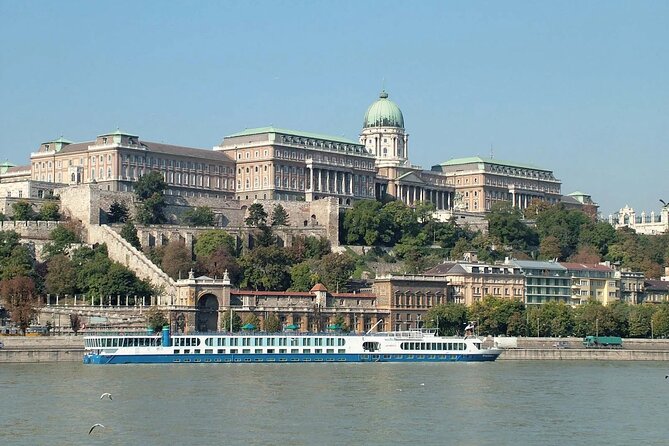 Private Transfer from Budapest to Prague - Key points at a glance