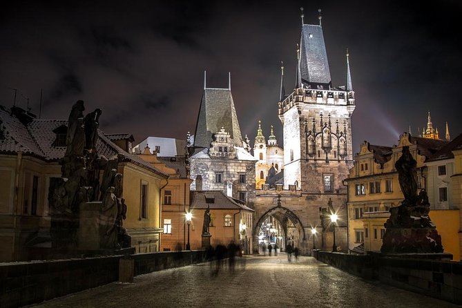 Private Transfer from Budapest to Prague, English-speaking driver - Leaving Budapest at your chosen time
