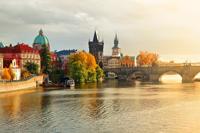 Private Transfer from Budapest to Prague, English-speaking driver - Choosing the right vehicle for your luggage