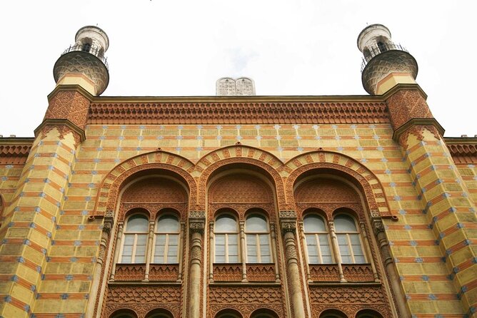 Private Walking Tour in The Jewish District Budapest - Dohány Street Synagogue: the grand opening chapter