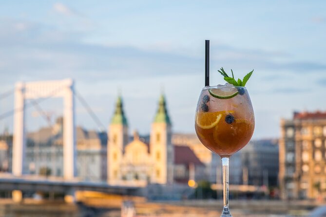 Rudas Bistro VIP Wellness Weekend and Dining Ticket - The old Turkish bath and its atmosphere