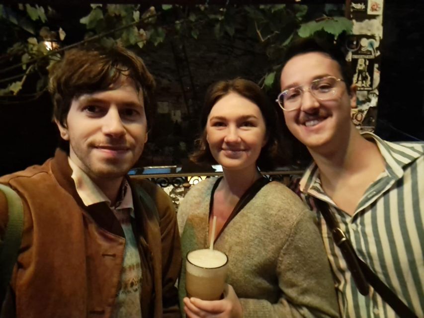 Ruin Bars Private Tour (Culture, history, and drinks) - Walking through the old Jewish Quarter