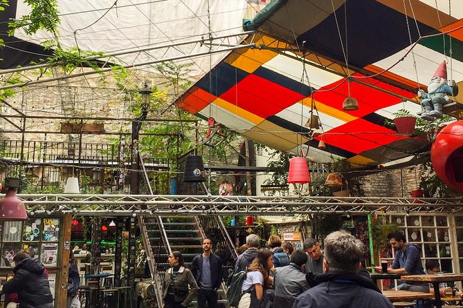 Secret Ruin Bar Crawl in Budapest with a Local - Why Budapest’s ruin bars make a good night out