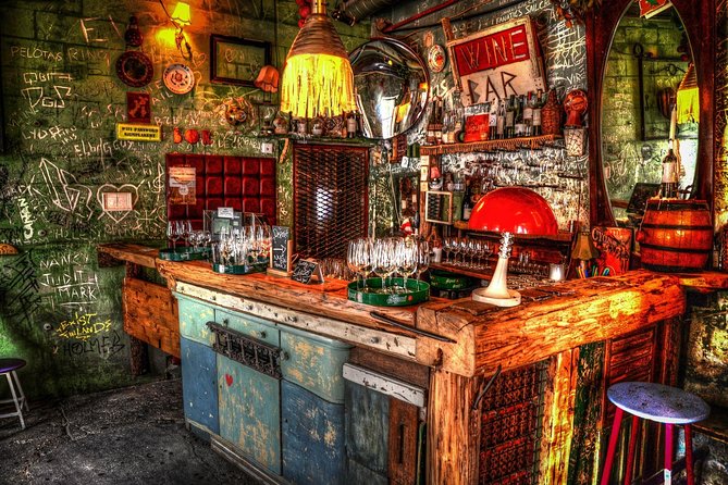 Secret Ruin Bar Crawl in Budapest with a Local - A student hotspot with a younger feel