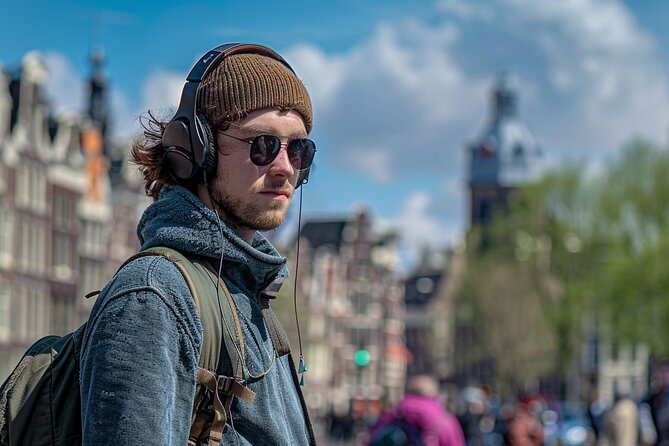 Self Guided Tour In Budapest With 100 Captivating Audio Stories - Central Budapest’s culture, music, and grand buildings