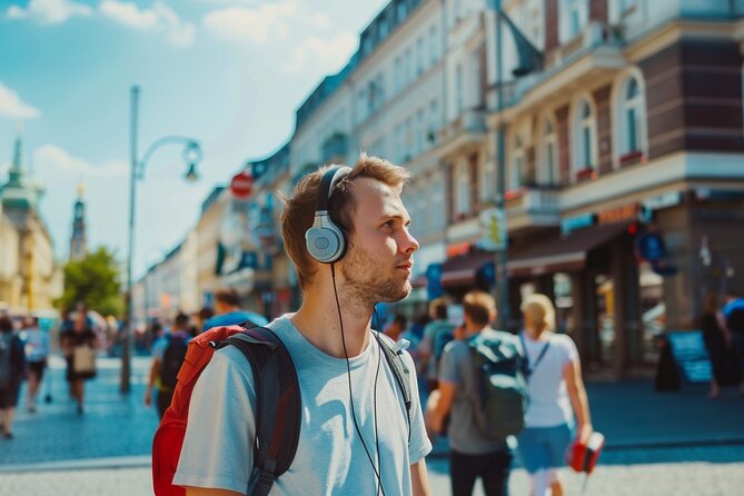 Self Guided Tour In Budapest With 100 Captivating Audio Stories - Railway stations and overlooked city stories