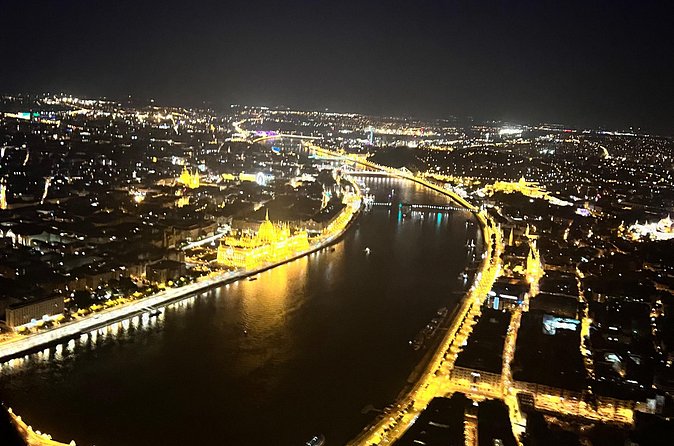 Sightseeing flight over Budapest - Sunset may make the flight even more special