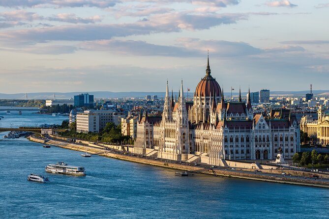 Skip-the-line St. Stephen Basilica Budapest Old Town Tour - Is the $138.41 price good value?