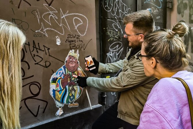 Street Art and Alternative Tour in Budapest - Starting at Telep-Art Galéria on Madách Imre út