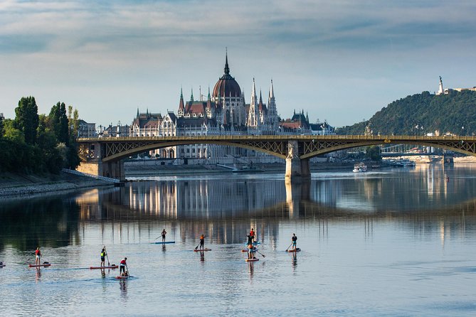 Sunrise SUP to the heart of Budapest - From quiet riverbanks to central Budapest