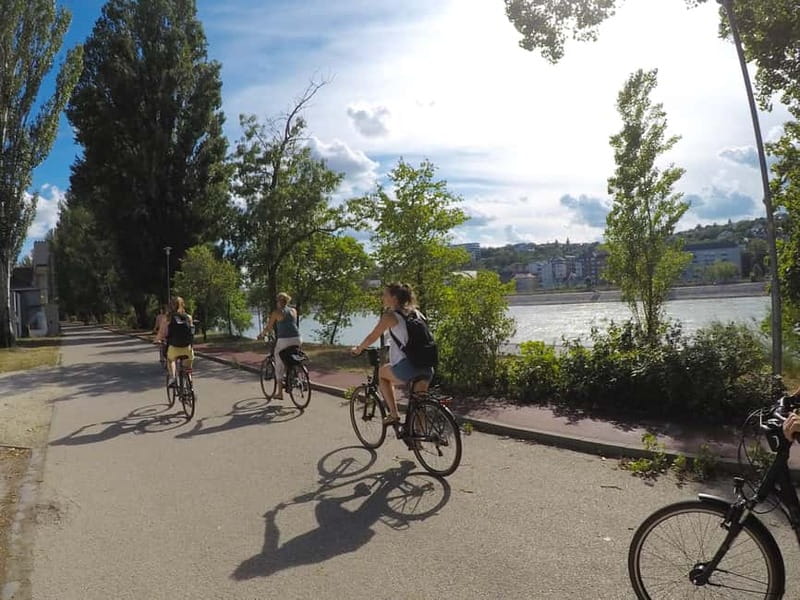 Szentendre Bike & Train Tour by Budapest Bike Breeze - Three hours in Szentendre, with time to wander