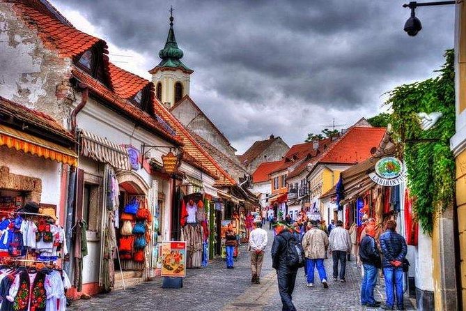 SzentEndre-SaintAndrew City Privately Shopping and Picturesque - Included comforts and the value of a short outing
