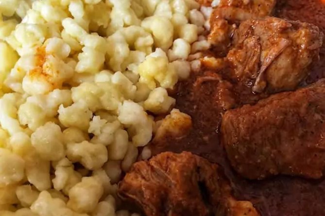 Taste Budapest - Fat Boy Foodies Walk - Guide quality and the value of a small group