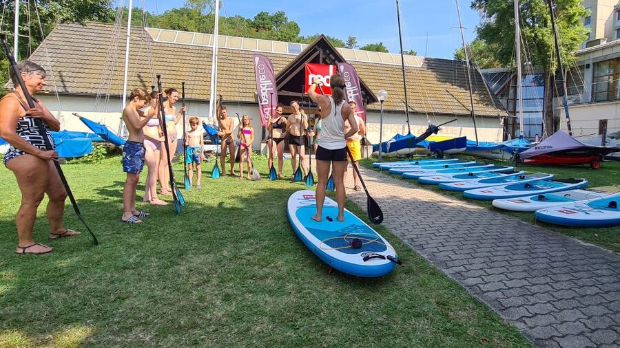 Tihany: SUP Course and Tour at Lake Balaton - The second hour: independent paddling by Tihany National Park