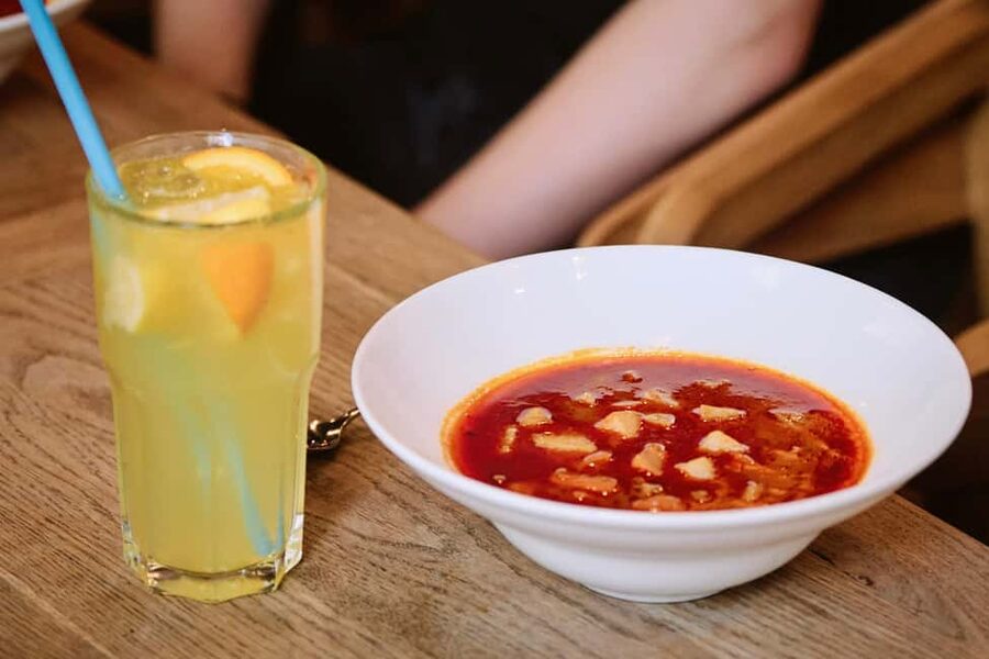 Tipsy Guided Food Tour with Drinks Included in Budapest - Timing, meeting point, and practical details