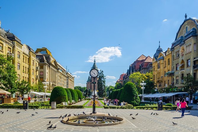 Transylvania Tour from Budapest to Bucharest: 4 days - Day 1: Arad and Timisoara after the Hungarian border