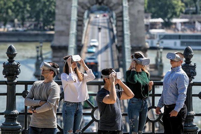 Virtual Reality Walking Tour - Seeing history through a 360-degree headset