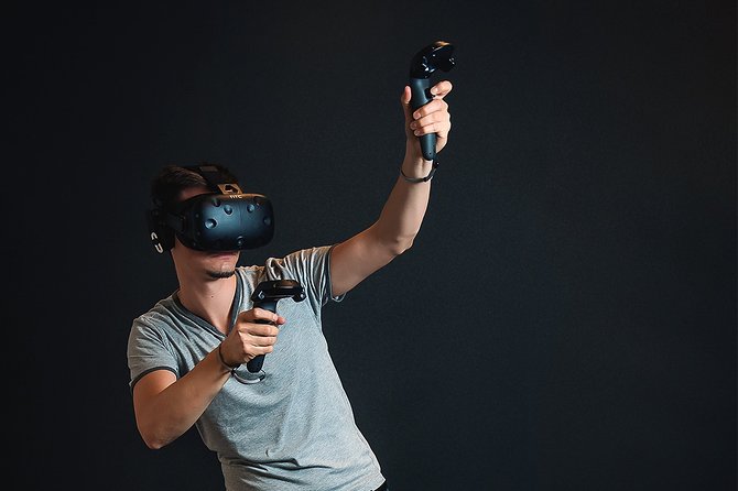 VR experience at PlayVR - Why the Private Format Matters