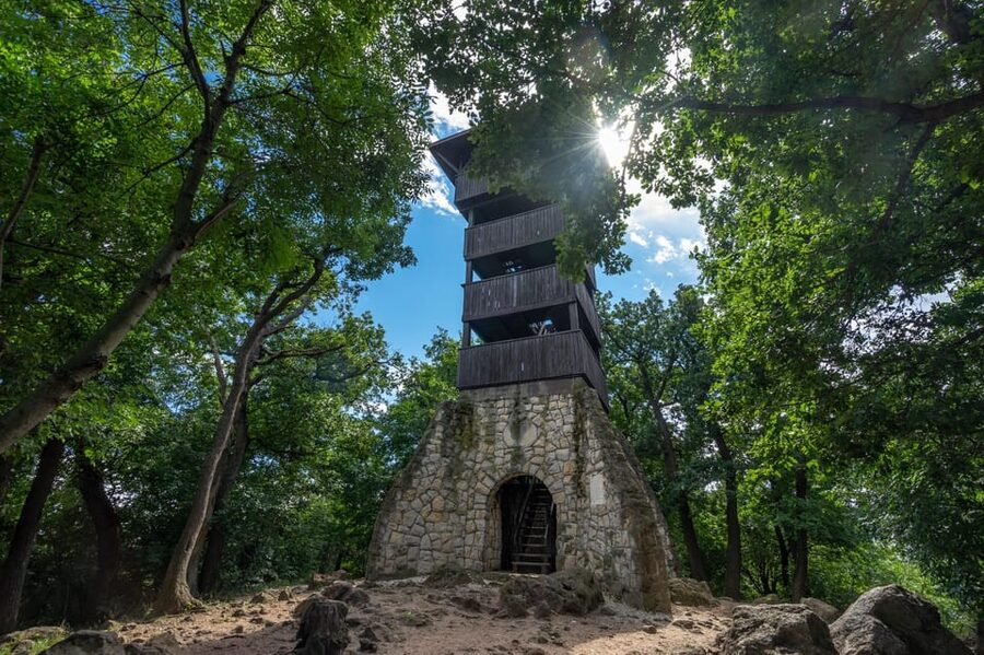 Walk to recent and aged spiritual sanctuaries near Budapest - Key reasons to consider this half-day outing