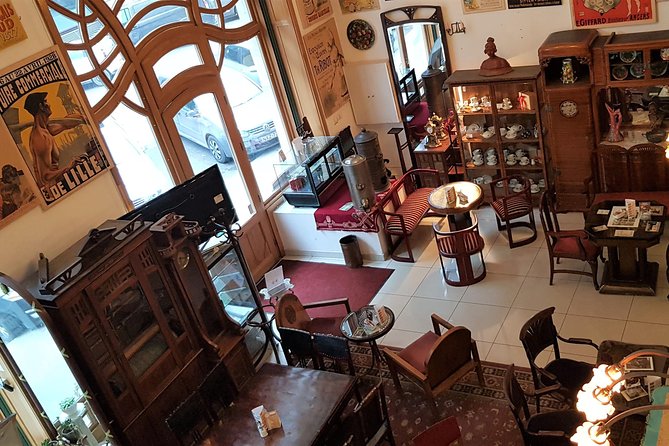 Wonders of Secession in Budapest, a private tour by car and guide - A private car makes a scattered route practical
