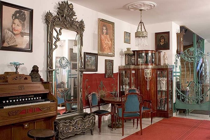 Wonders of Secession in Budapest, a private tour by car and guide - The Institute of Geology and Postal Savings Bank